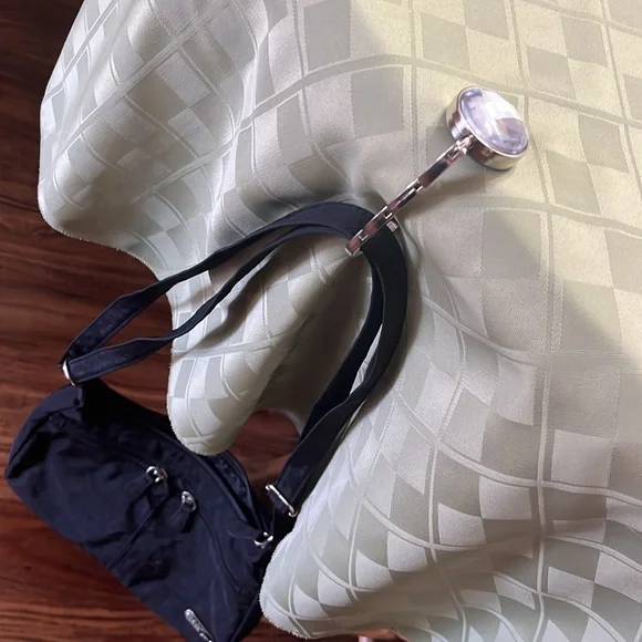 Purse Table Hangers (3) - Picture 3 of 8